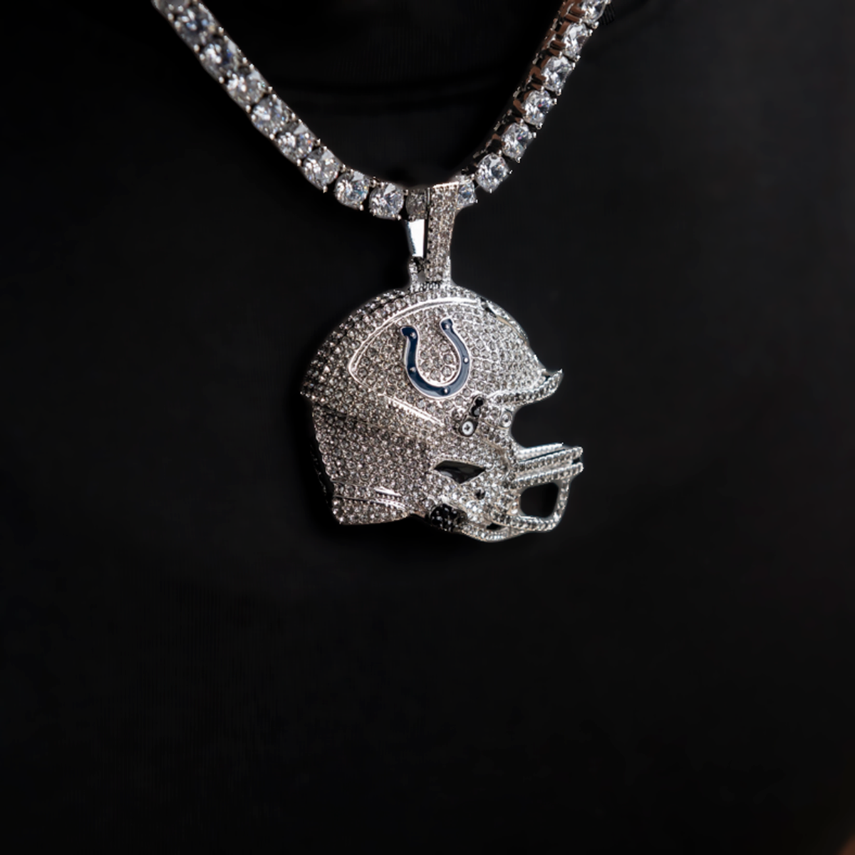 Official NFL 2025 Edition Indianapolis Colts Helmet Pendant