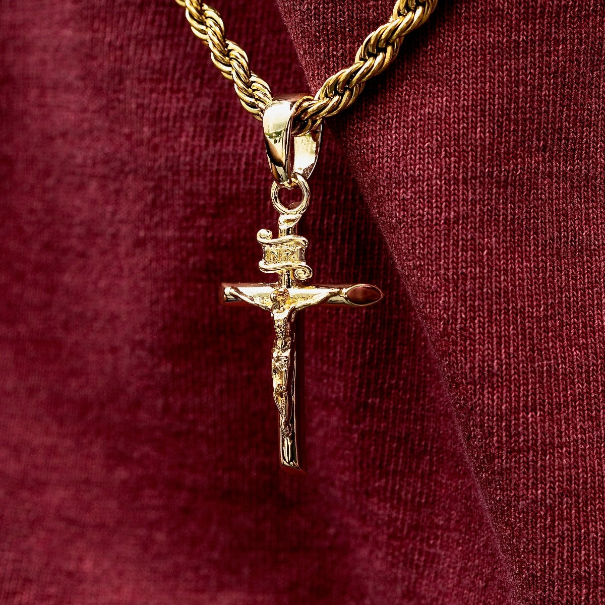 Crucifix in Yellow Gold