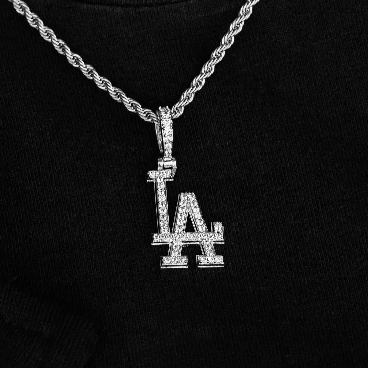 Los Angeles Dodgers Micro Pendant in White Gold