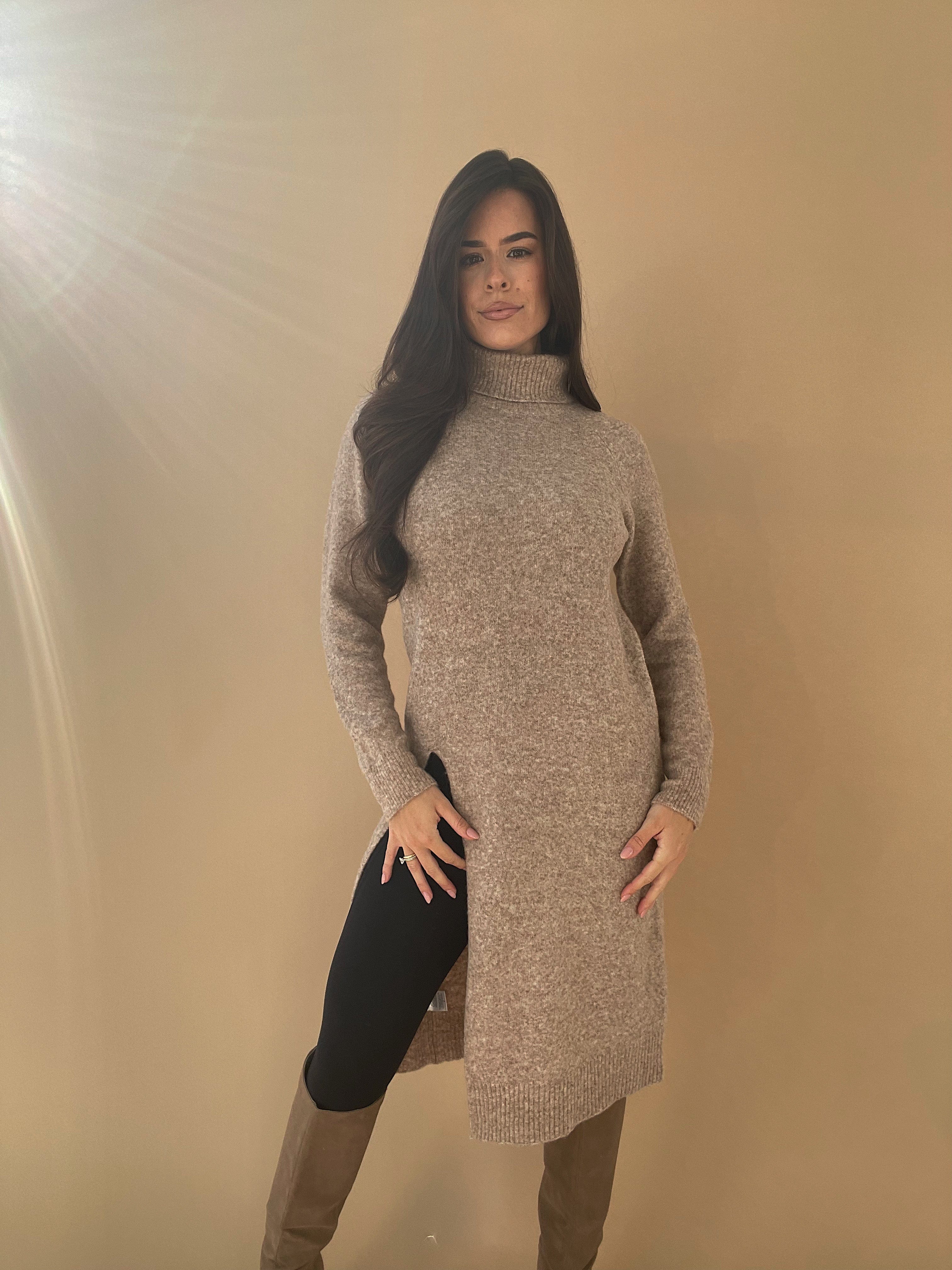 Turtle Neck Long Sweater Top