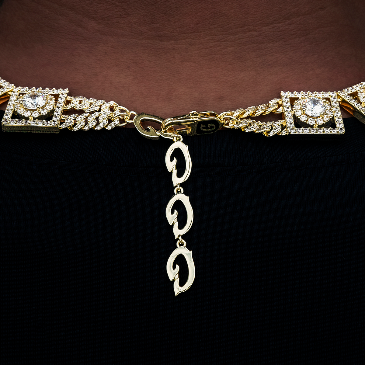 Diamond Cluster Chain in Yellow Gold