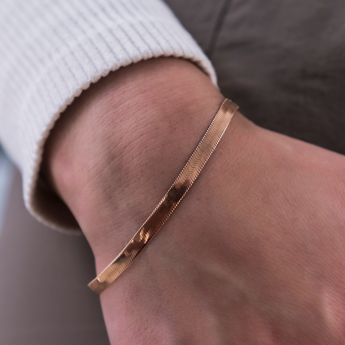 Herringbone Bracelet in Rose Gold- 4mm