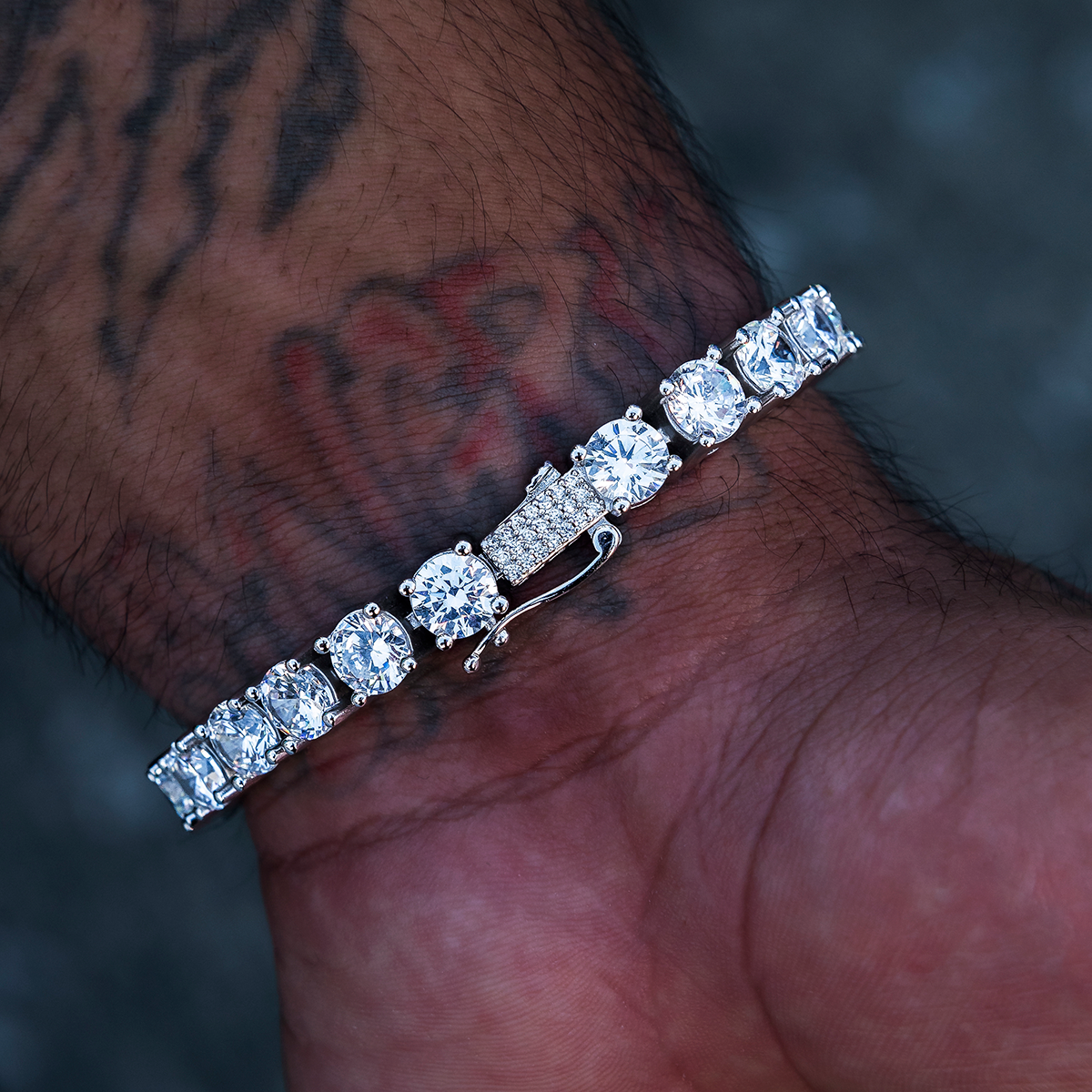 Diamond Tennis Bracelet in White Gold- 7mm