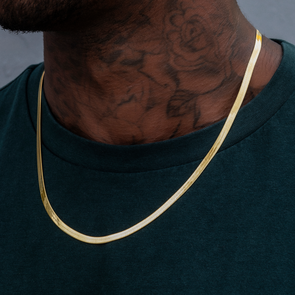 Herringbone Chain in Yellow Gold- 4mm