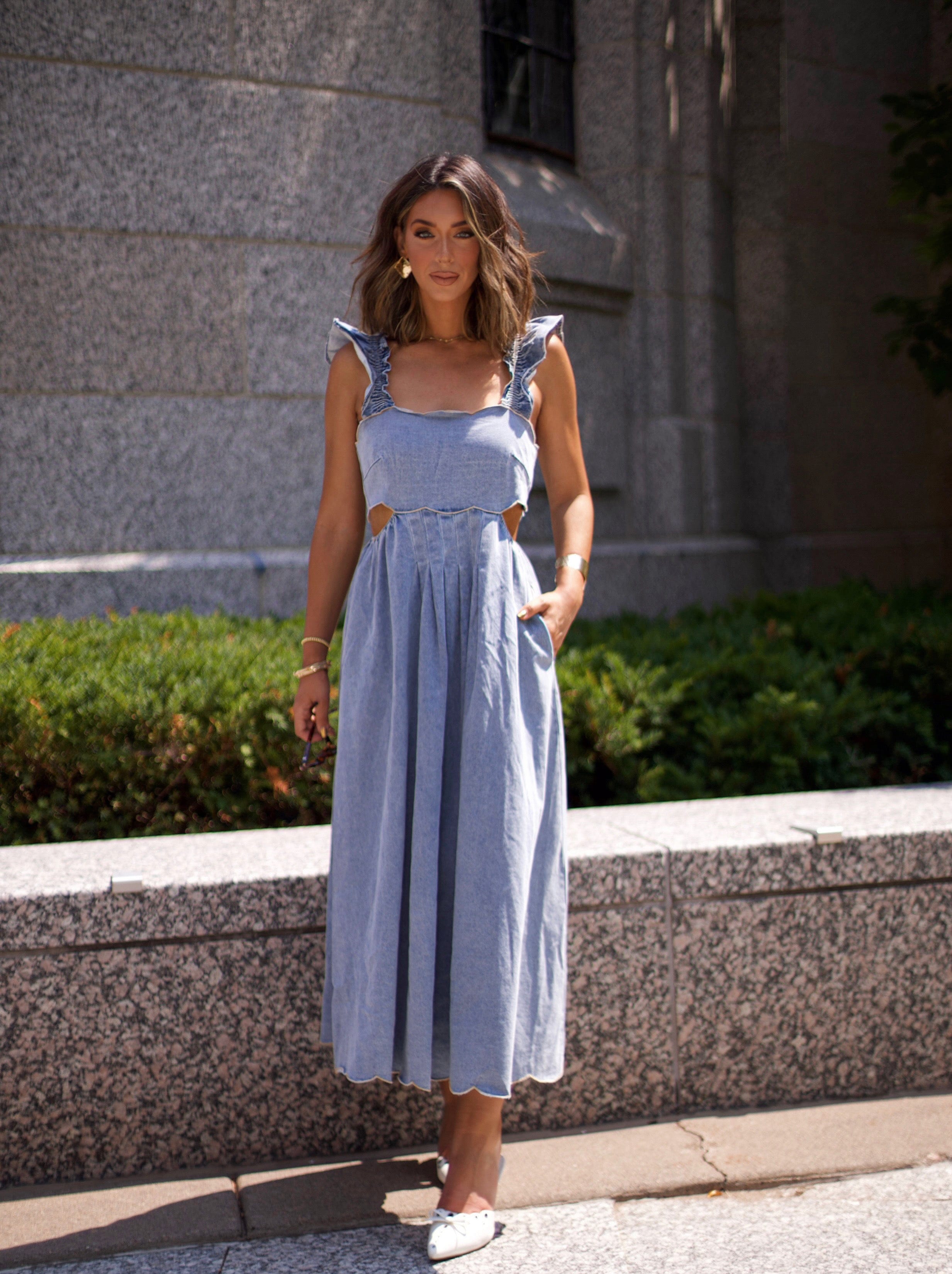 Scallop Edge Midi Dress