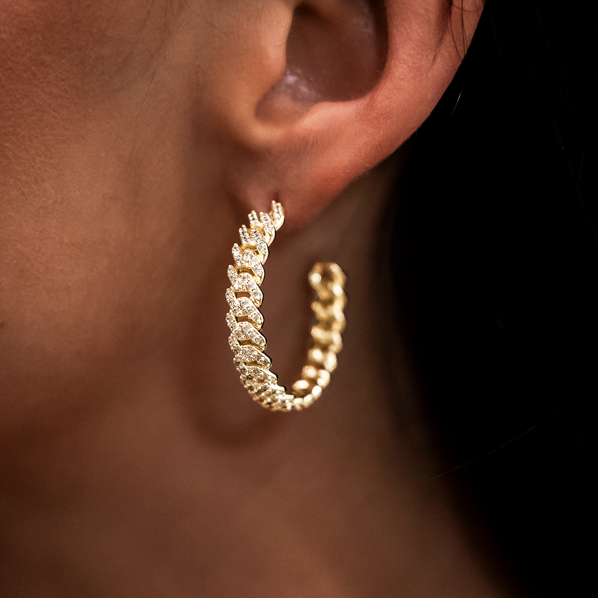 Diamond Prong Hoop Earrings in Yellow Gold