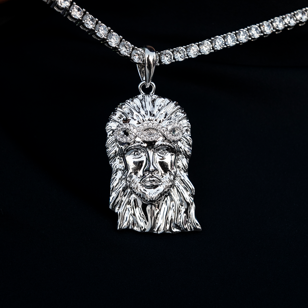 Large Diamond Crown Portrait of Jesus Pendant in White Gold