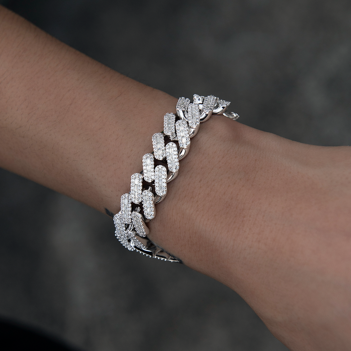 Diamond Baguette Cuban Bracelet in White Gold - 12mm