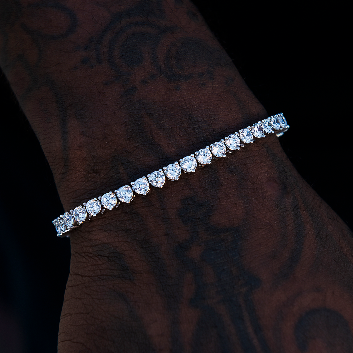 3 Prong Tennis Bracelet in White Gold