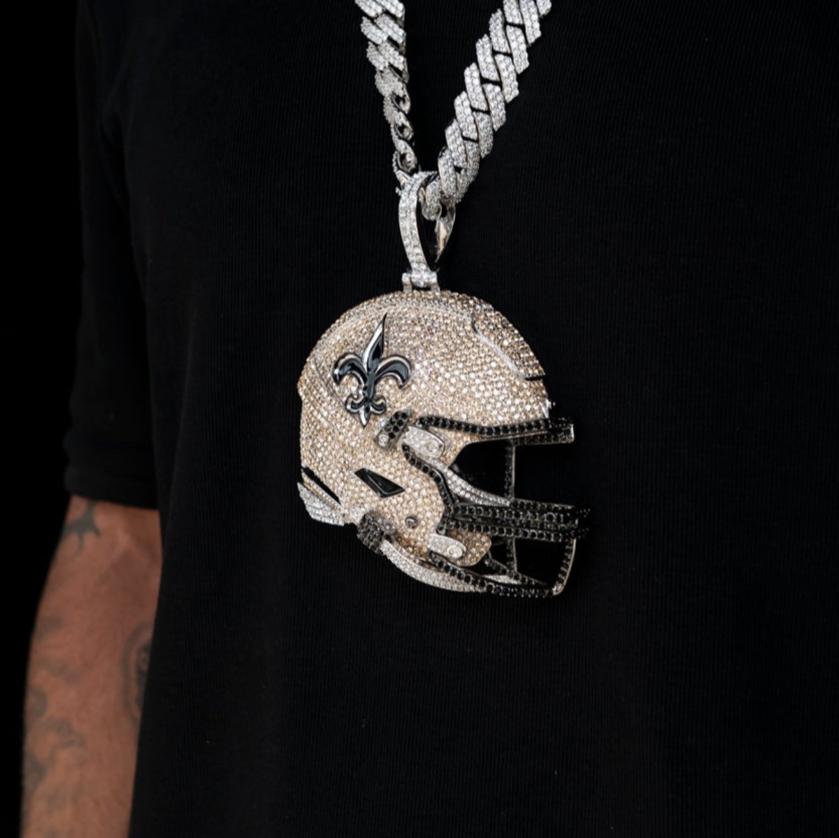 Giant New Orleans Saints Official NFL Helmet Pendant