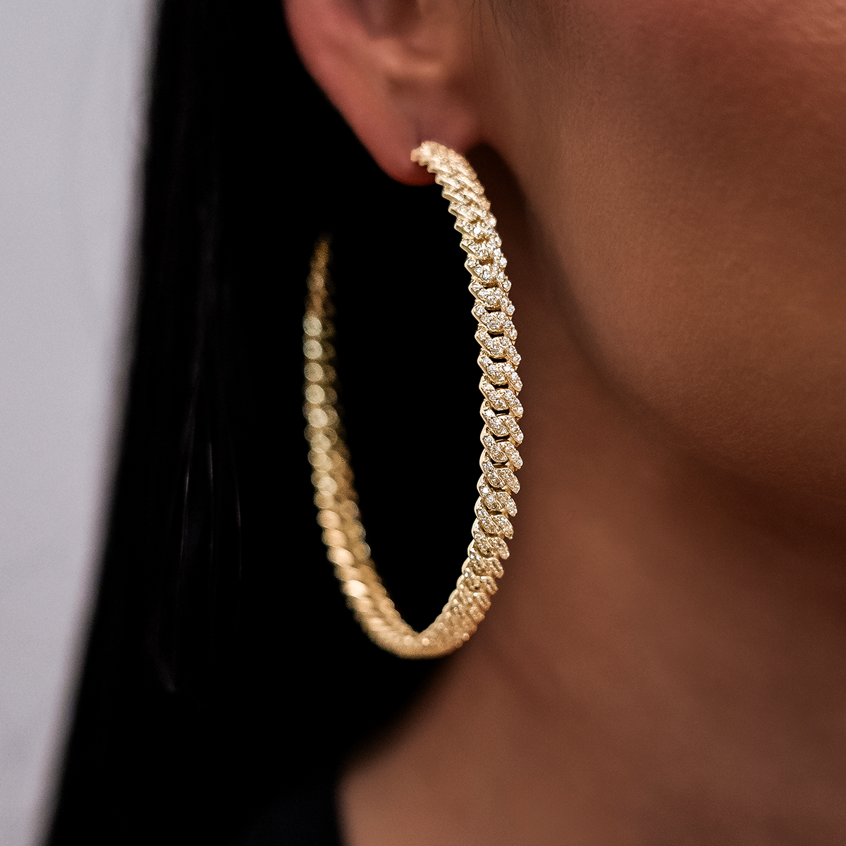 Diamond Prong Hoop Earrings in Yellow Gold