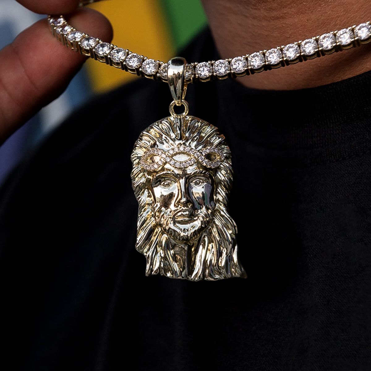 Large Diamond Crown Portrait of Jesus Pendant in Yellow Gold