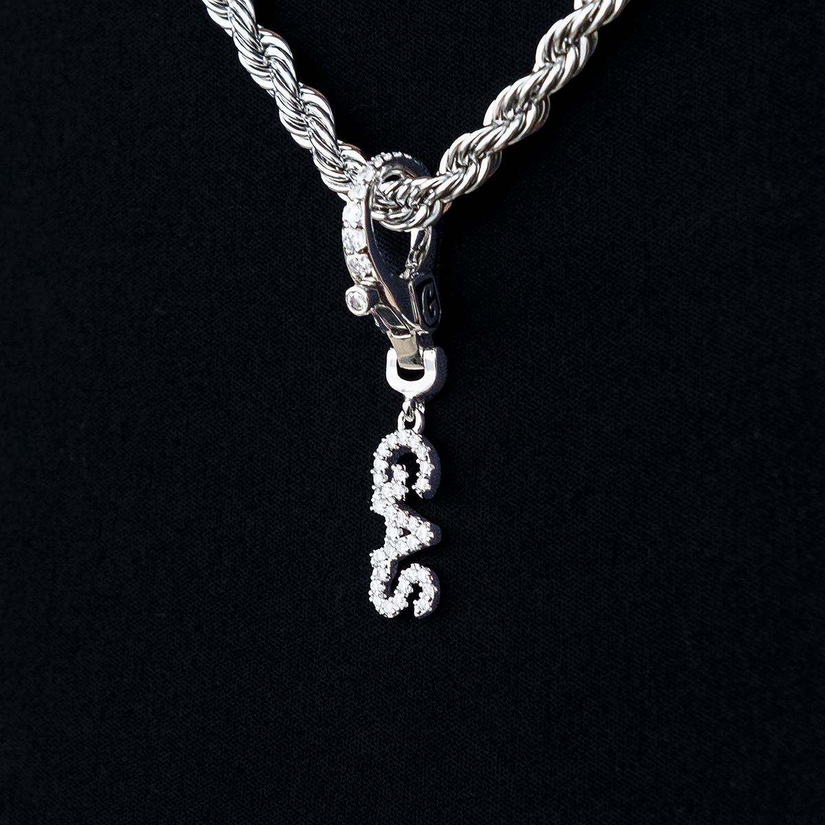 Gas Clip On Pendant in White Gold