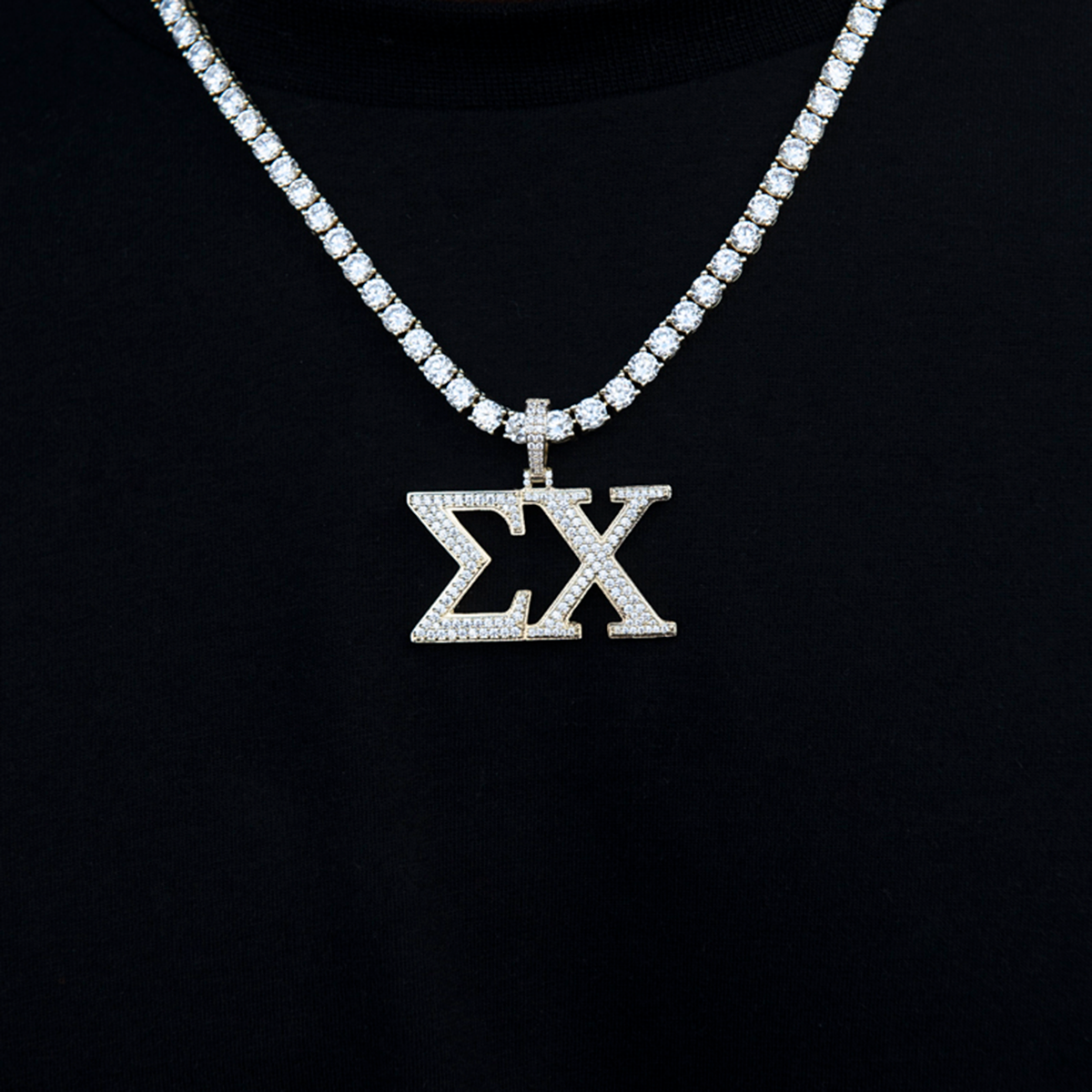 Sigma Chi Fraternity Pendant in Yellow Gold