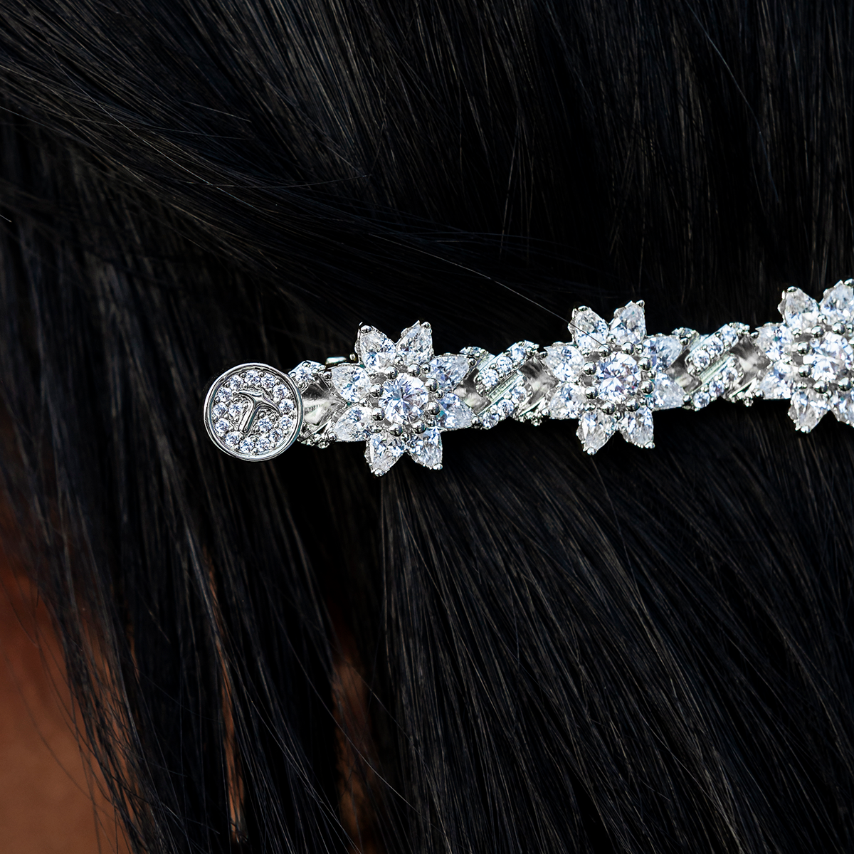 Diamond Flower Barrette in White Gold- 7mm