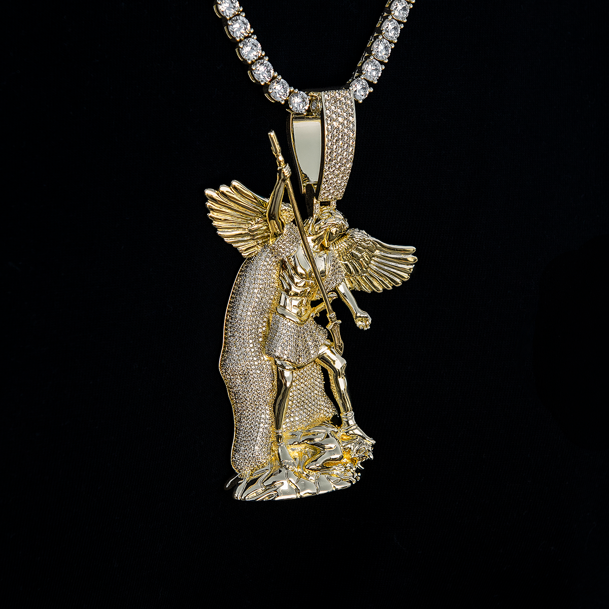 Giant Saint Michael Pendant in Yellow Gold