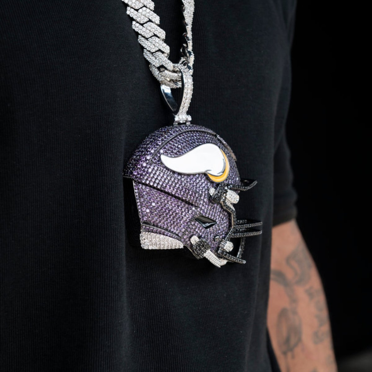 Giant Minnesota Vikings Official NFL Helmet Pendant