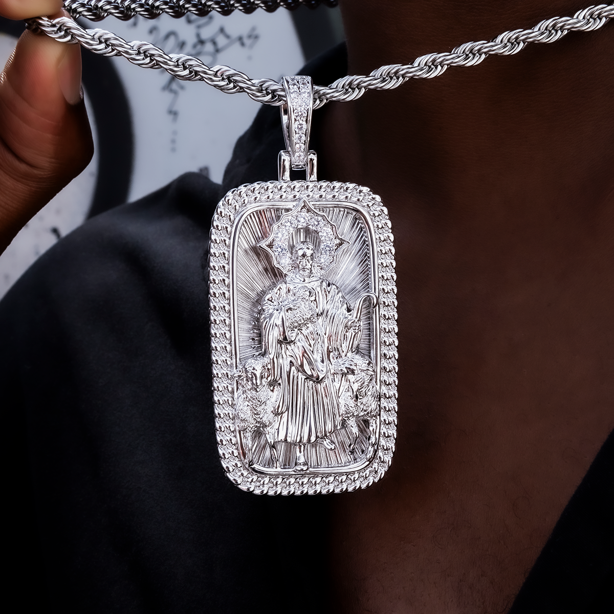 Giant Icon Shepherd Pendant in White Gold