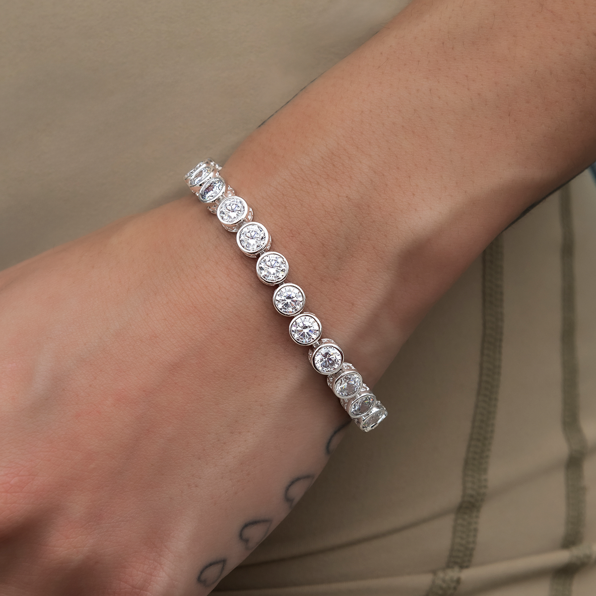 Bezel Tennis Bracelet in White Gold- 5mm