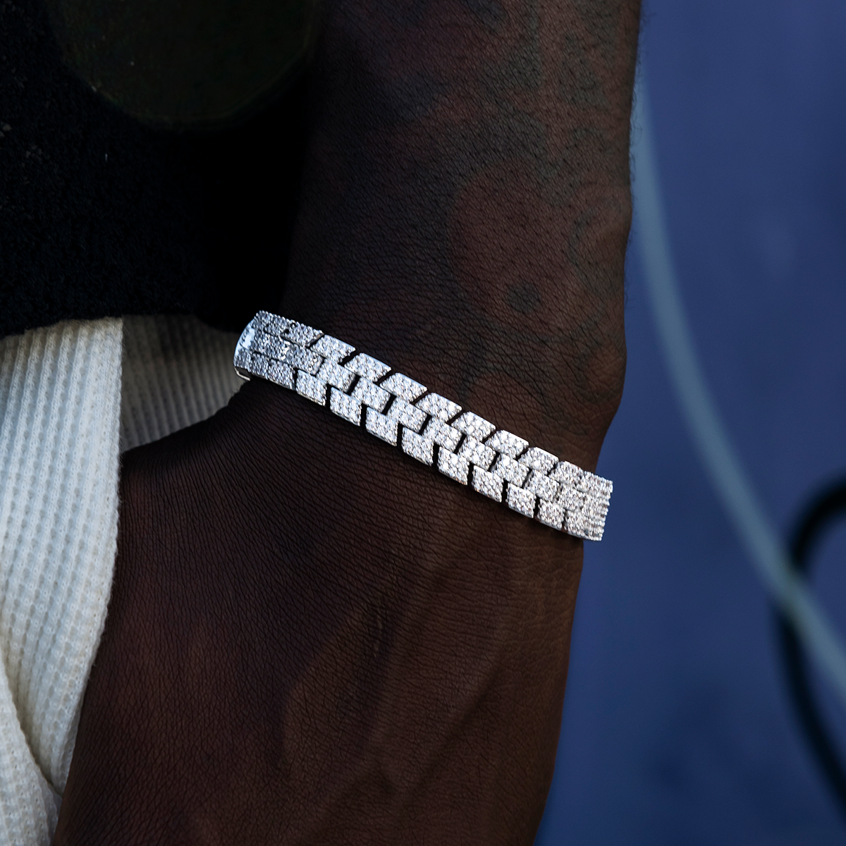 Diamond Spine Bracelet in White Gold