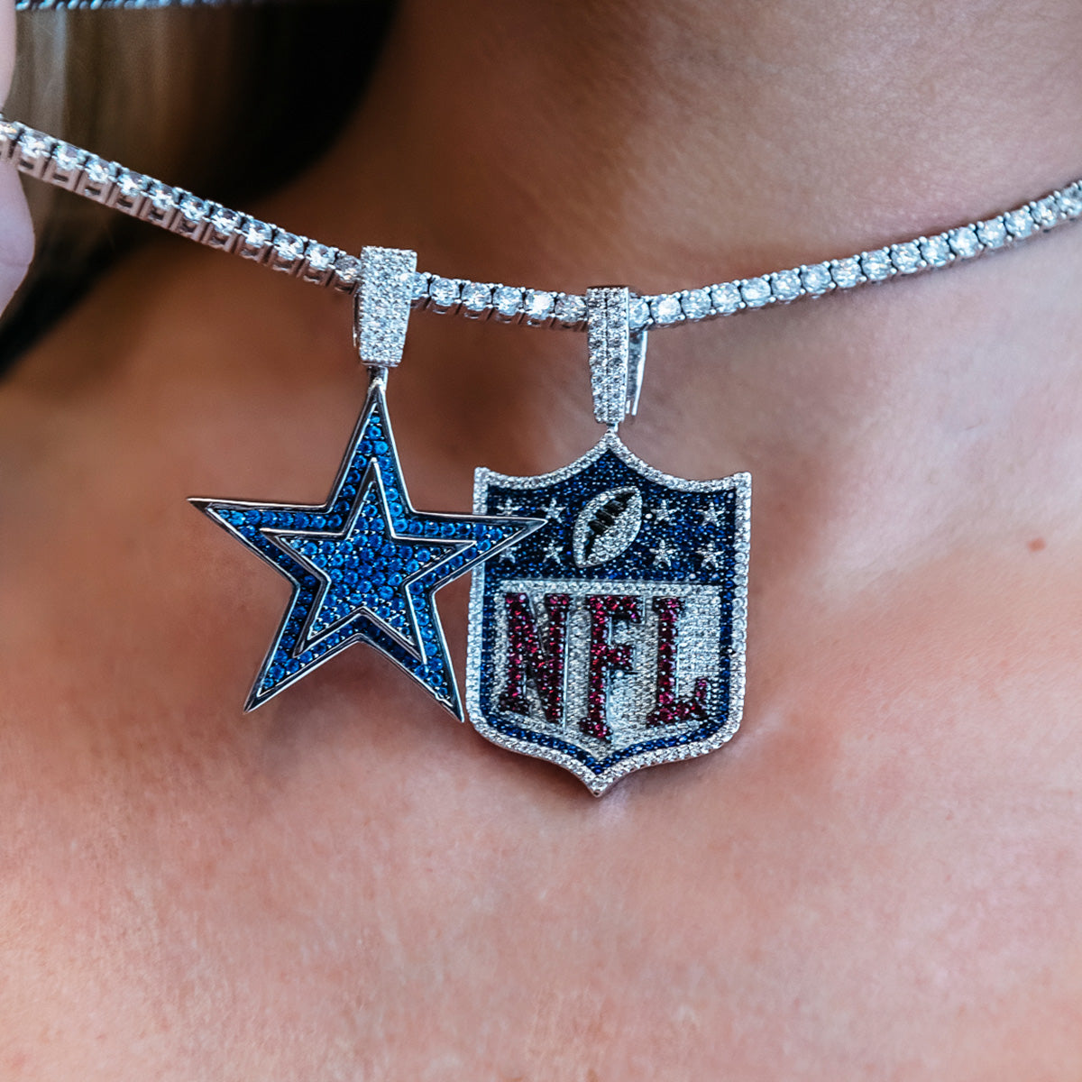 Dallas Cowboys Official NFL Pendant