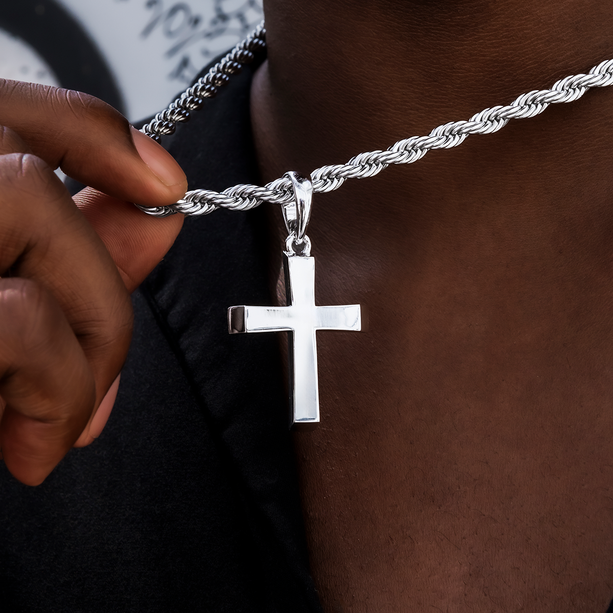 Simple Cross Pendant in White Gold