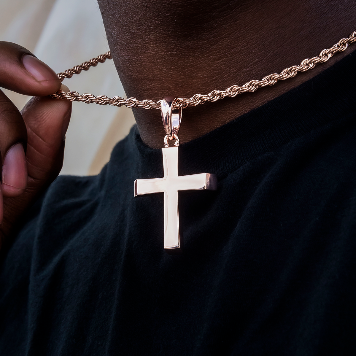 Simple Cross Pendant in Rose Gold