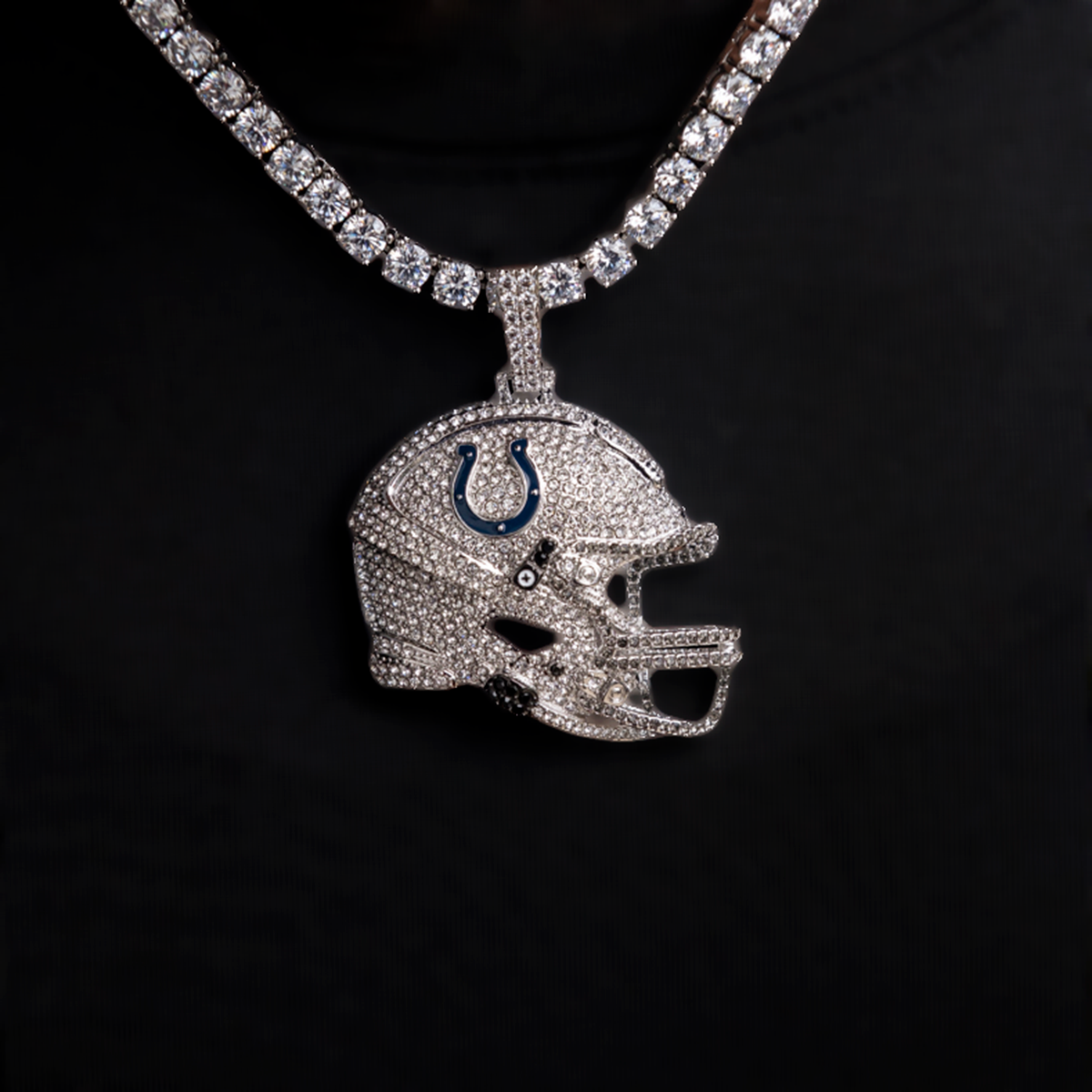 Official NFL 2025 Edition Indianapolis Colts Helmet Pendant