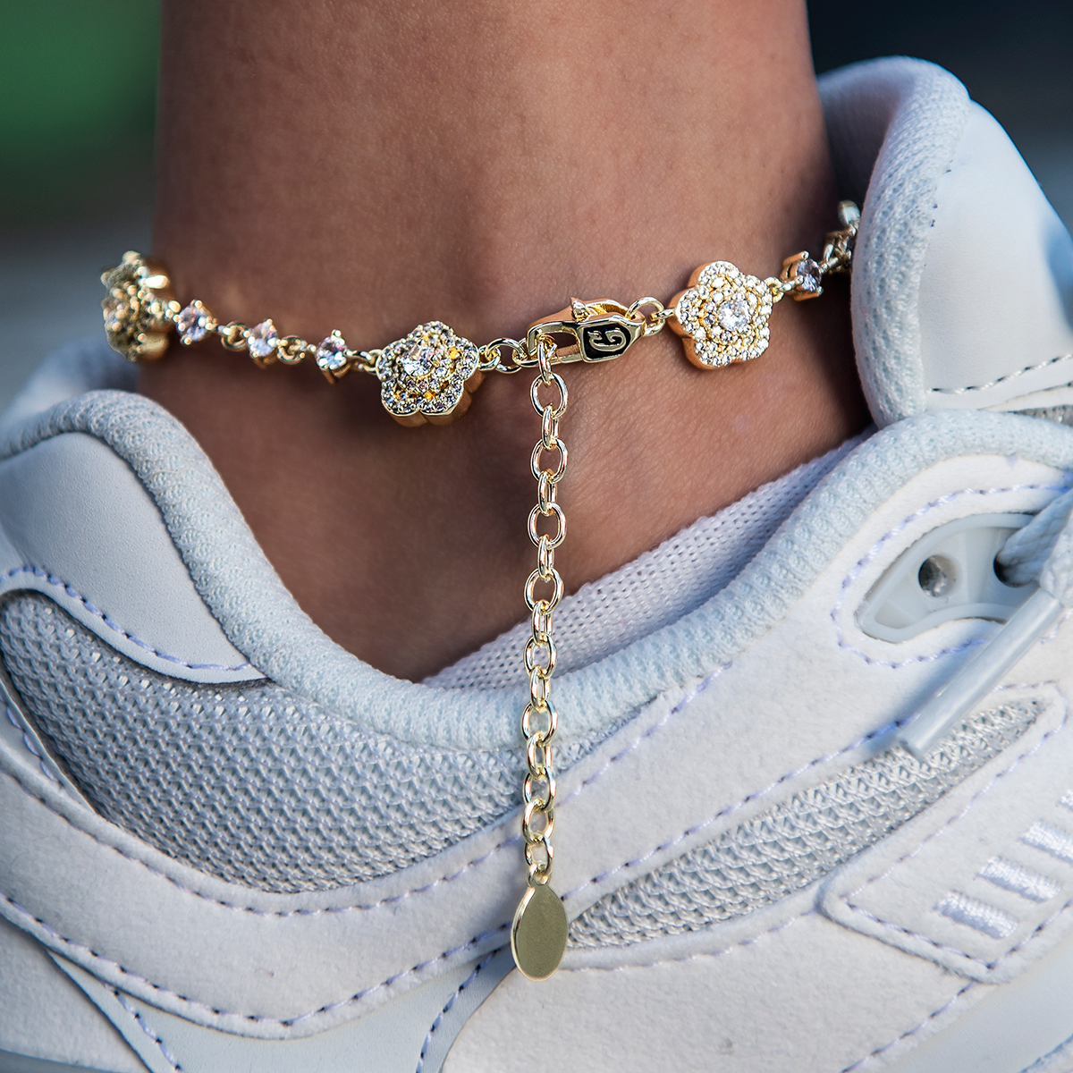 Daisy Anklet in Yellow Gold