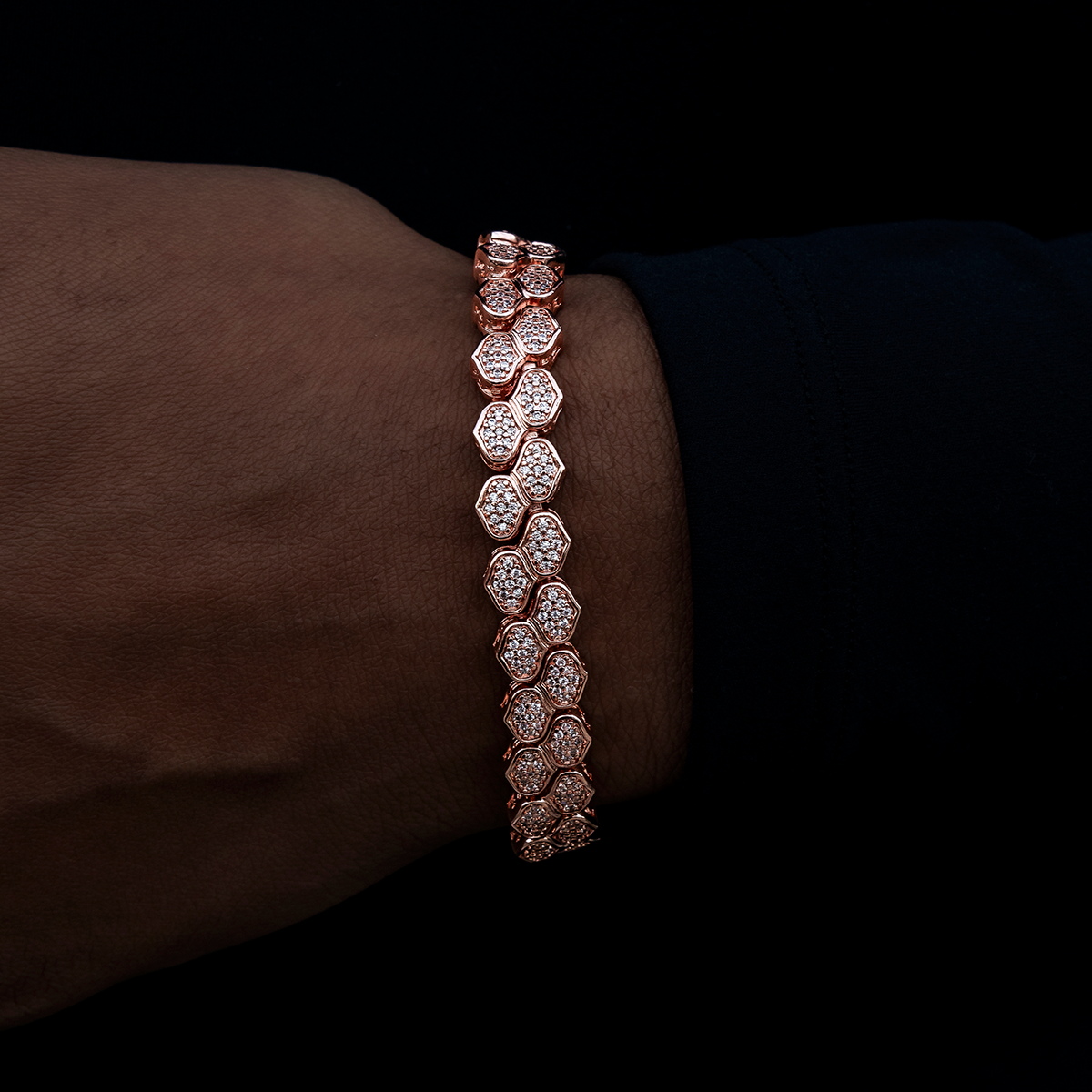 Diamond Pave Flat Reptile Bracelet in Rose Gold-4mm