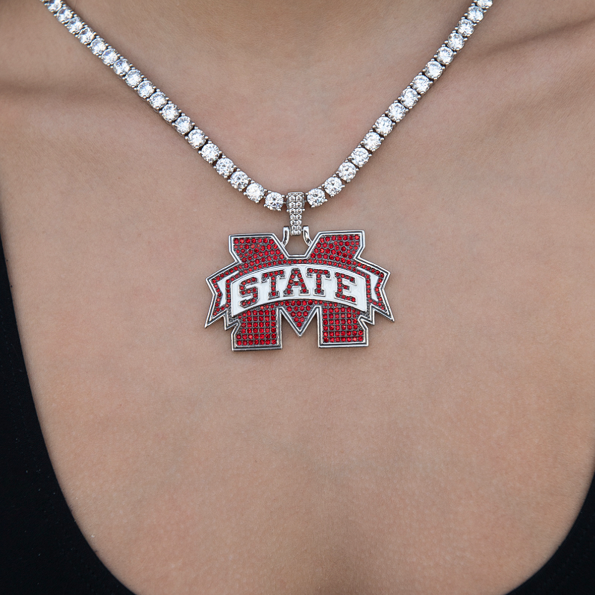 Mississippi State Bulldogs Official NCAA Logo Pendant