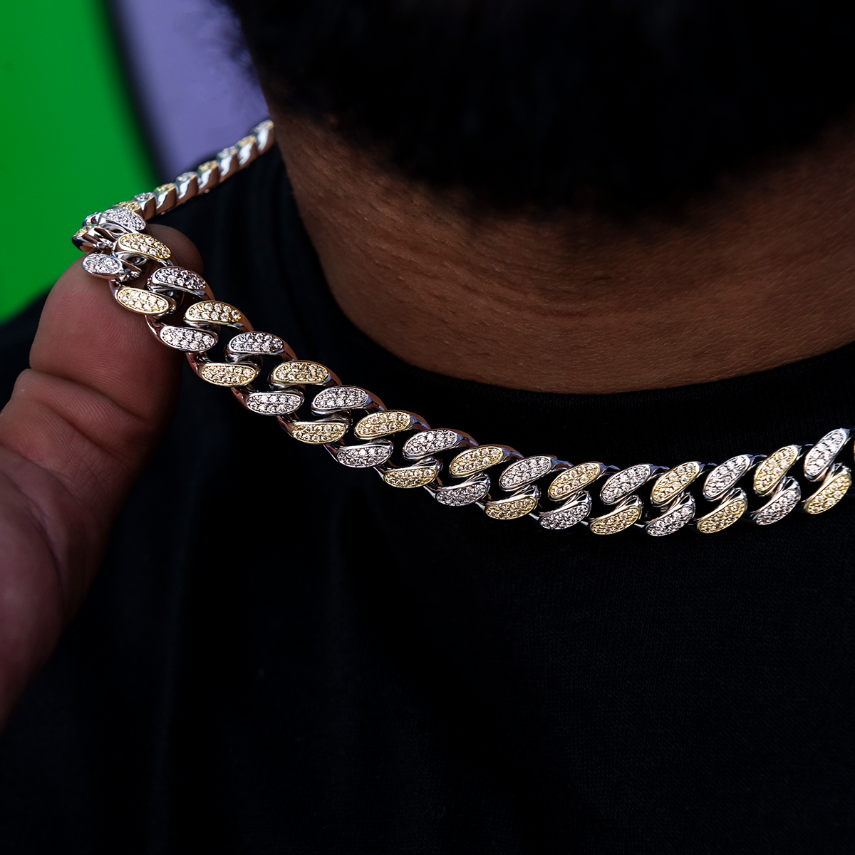 Diamond Cuban Link Chain in White/Yellow Gold- 12mm