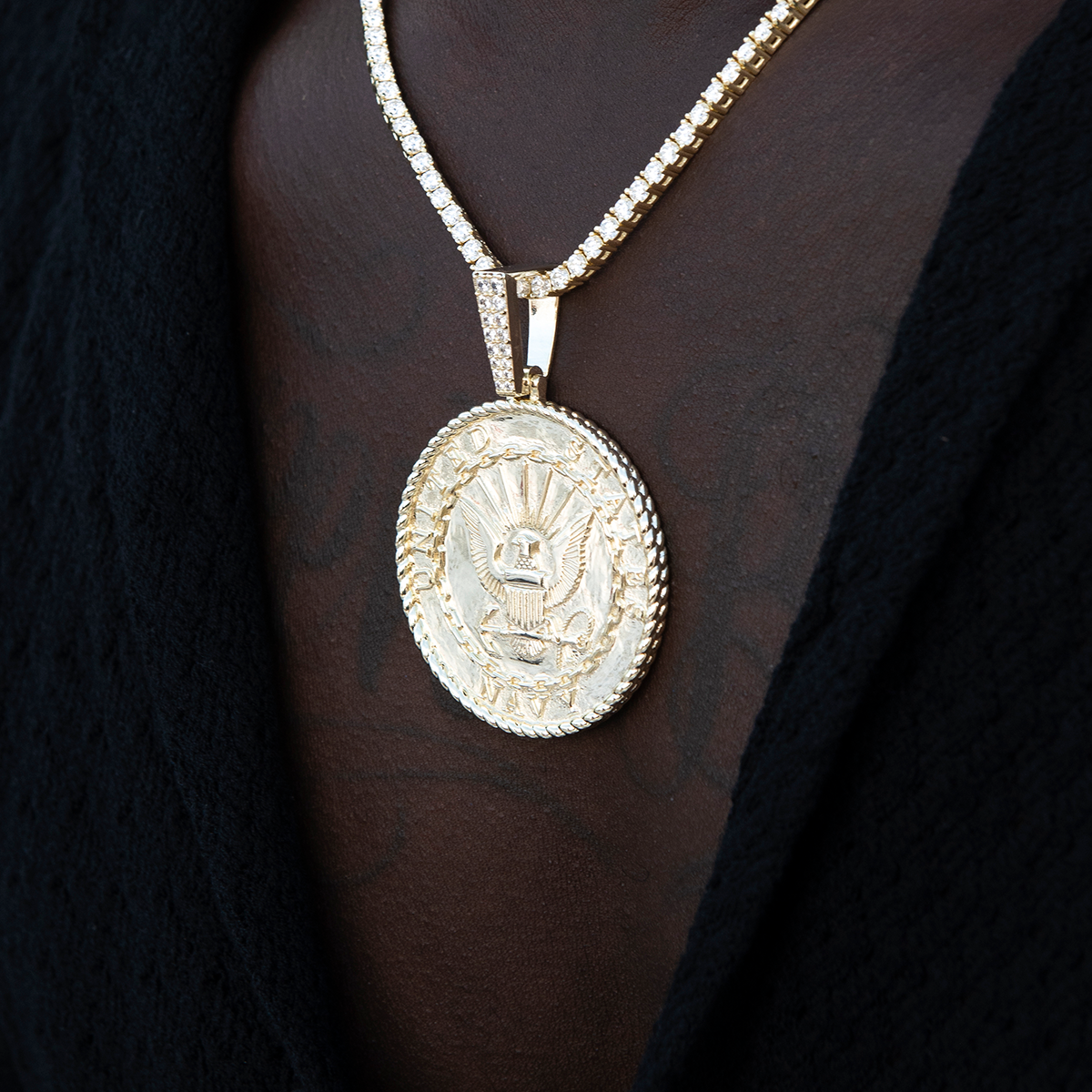 U.S. Navy Pendant in Yellow Gold