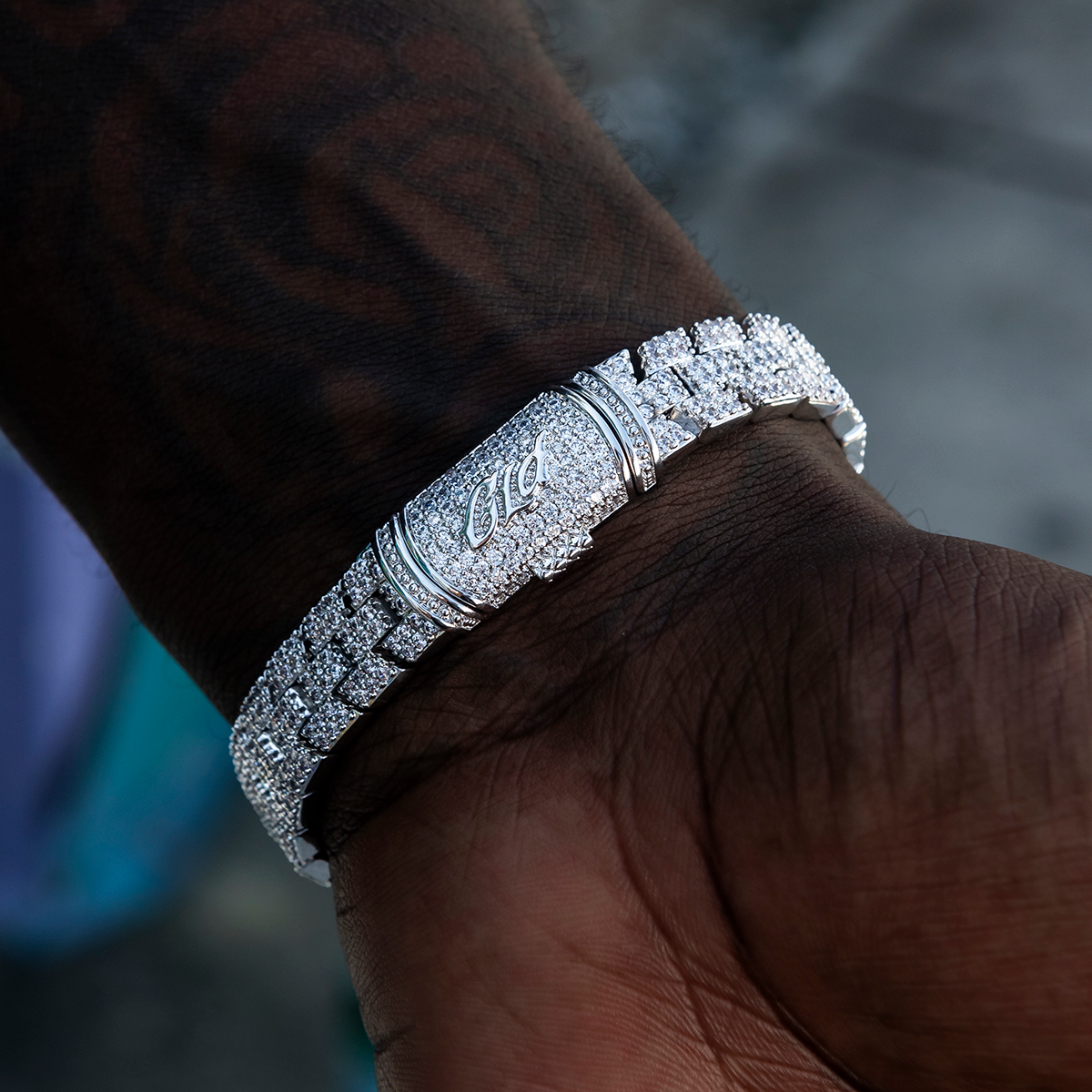 Diamond Spine Bracelet in White Gold