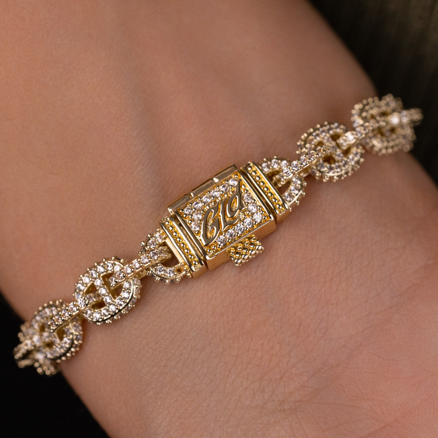 Micro Valentina Bracelet in Yellow Gold