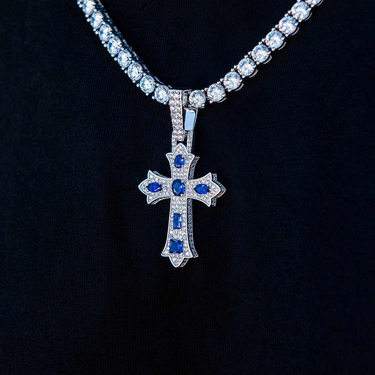 Sapphire Gothic Cross Pendant in White Gold