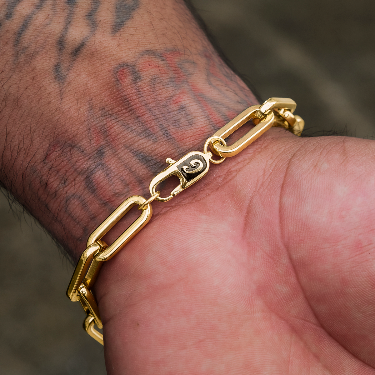 Paper Clip Bracelet in Yellow Gold- 8mm