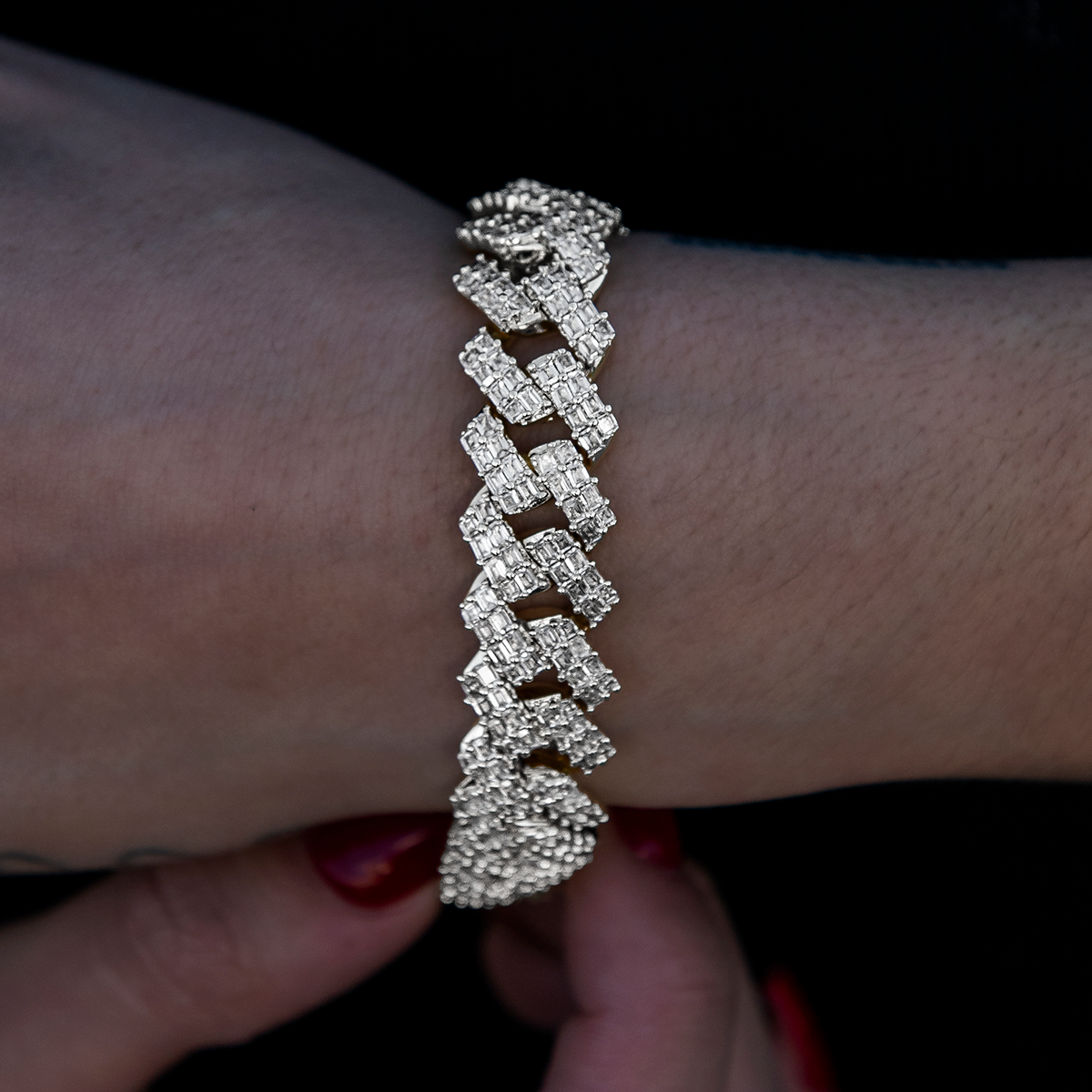 Prong Baguette Cuban Bracelet in White Gold- 12mm