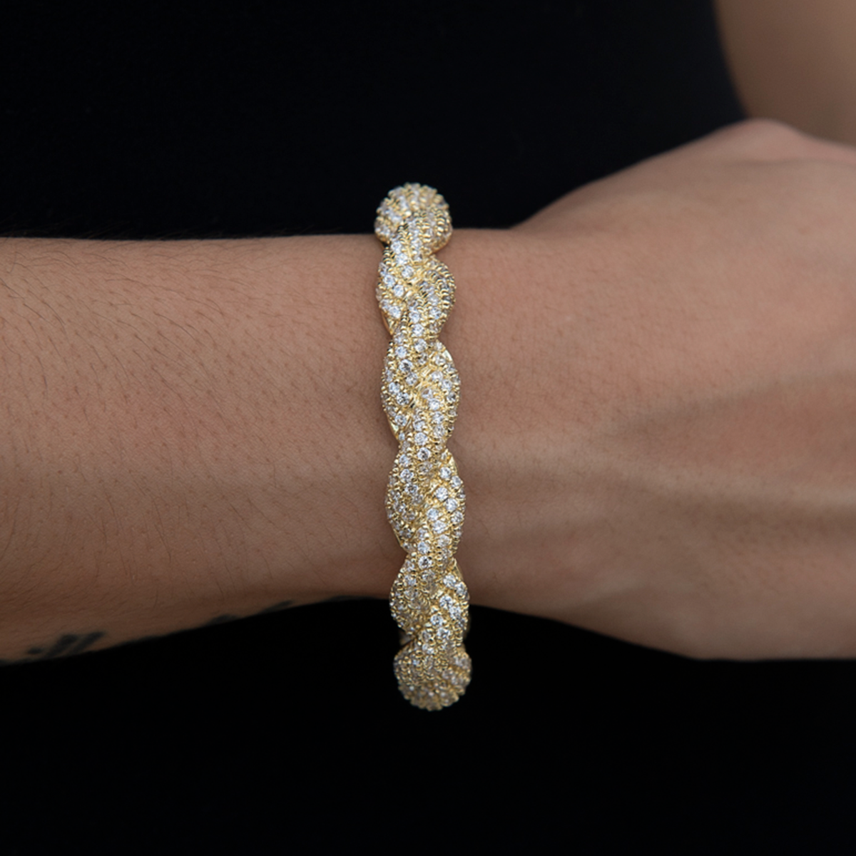 Diamond Rope Cuff Bracelet in Yellow Gold- 10mm