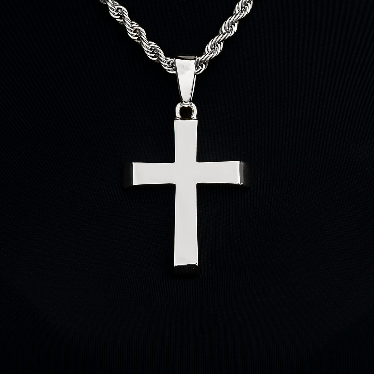 Large Simple Cross Pendant in White Gold