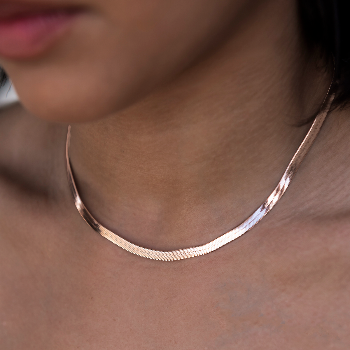 Herringbone Necklace in Rose Gold- 4mm