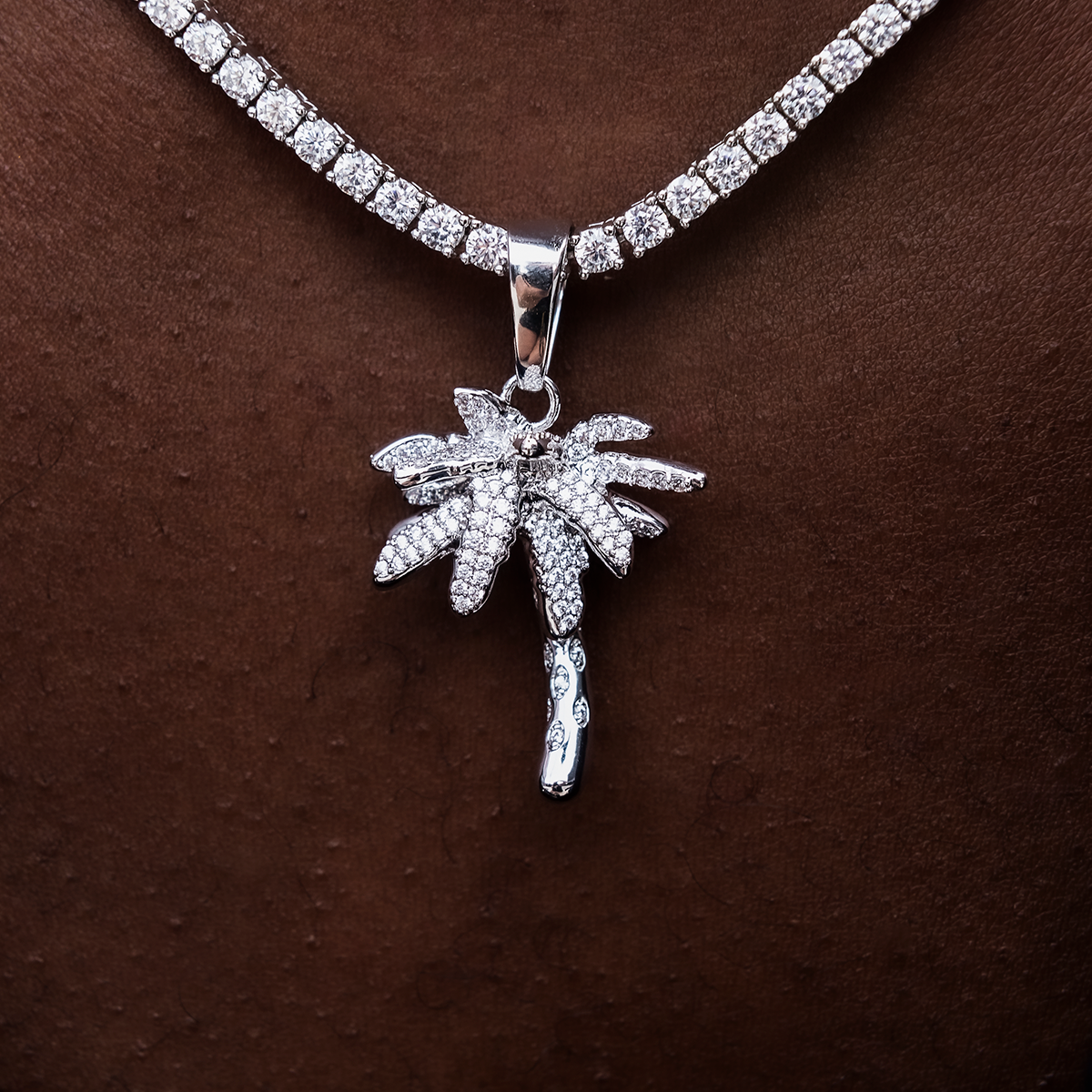 Iced Palm Tree in White Gold