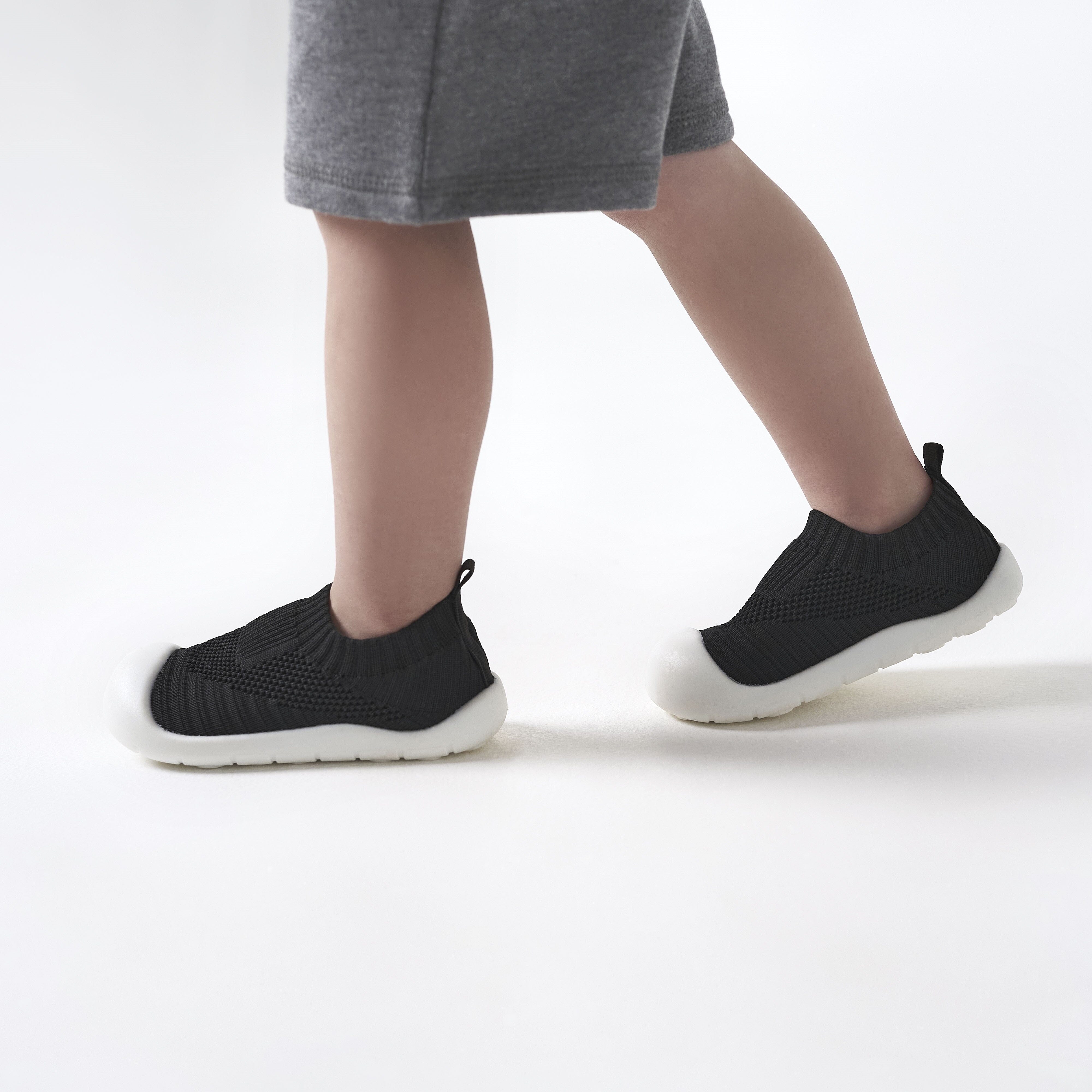 Infant & Toddler Neutral Black Stretchy Knit Slip-On Sneaker