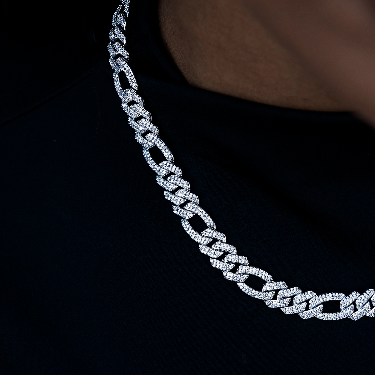 Diamond Figaro Necklace in White Gold- 10mm