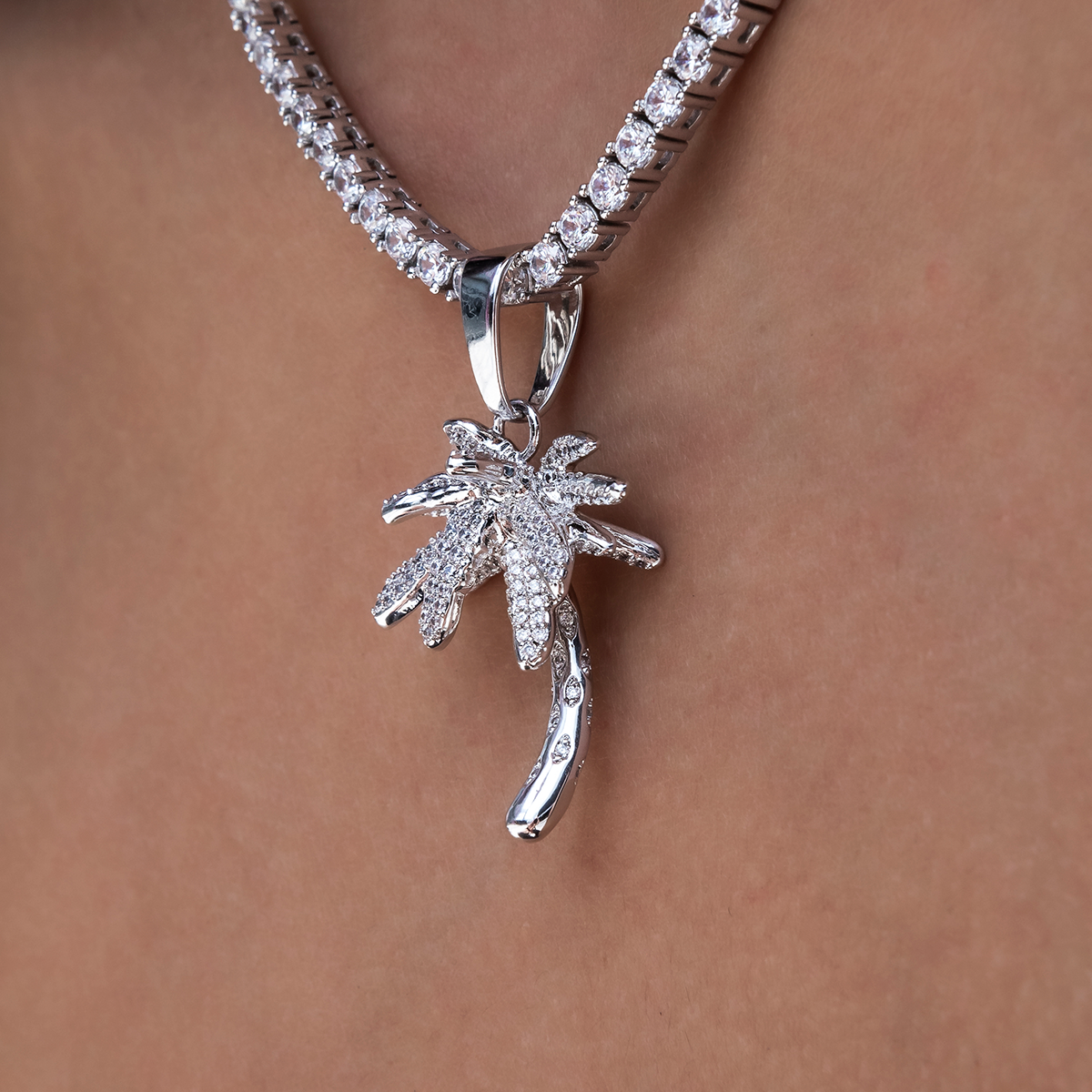 Iced Palm Tree in White Gold