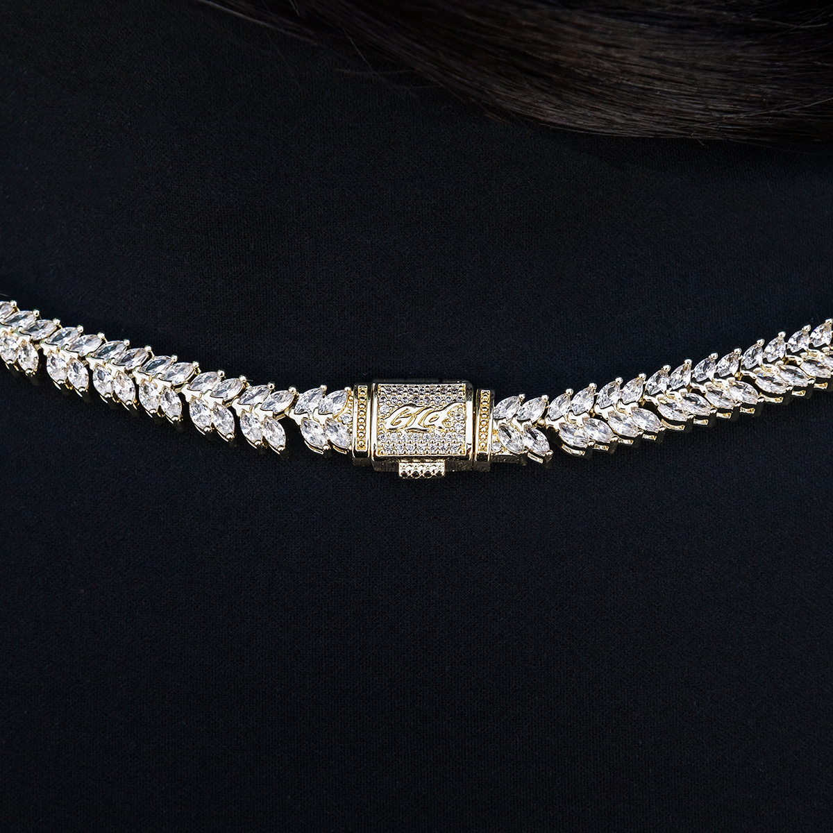 Iced Herringbone Necklace in Yellow Gold- 7mm