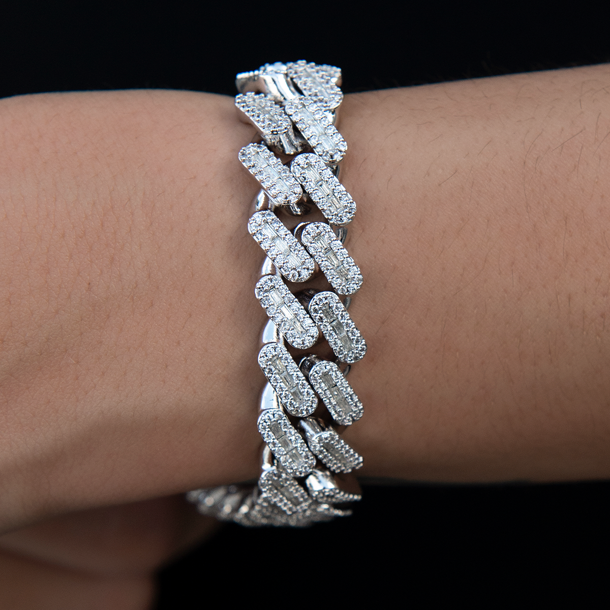 Diamond Baguette Cuban Bracelet in White Gold - 12mm