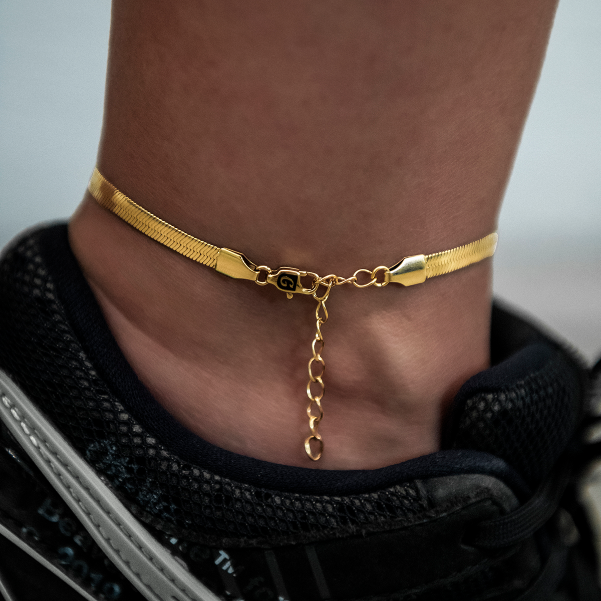 Herringbone Anklet in Yellow Gold - 4mm