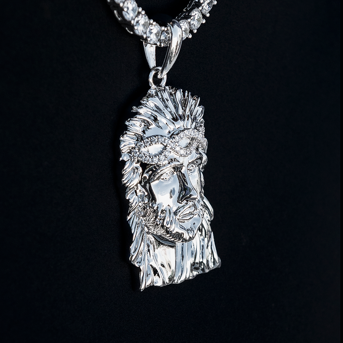 Large Diamond Crown Portrait of Jesus Pendant in White Gold