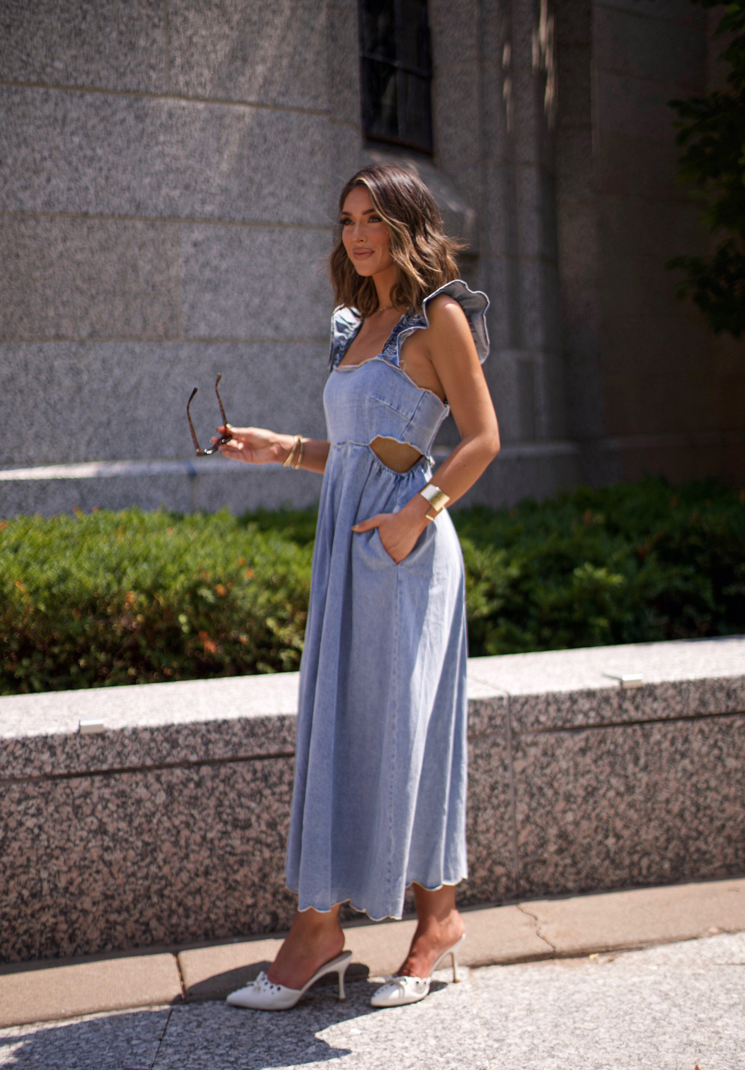 Scallop Edge Midi Dress